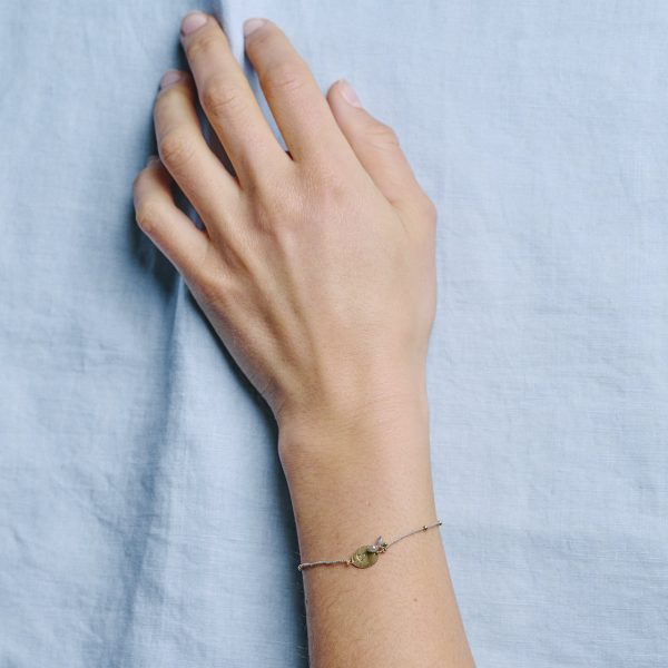Herzplättchen Armbändchen grau – Bild 2
