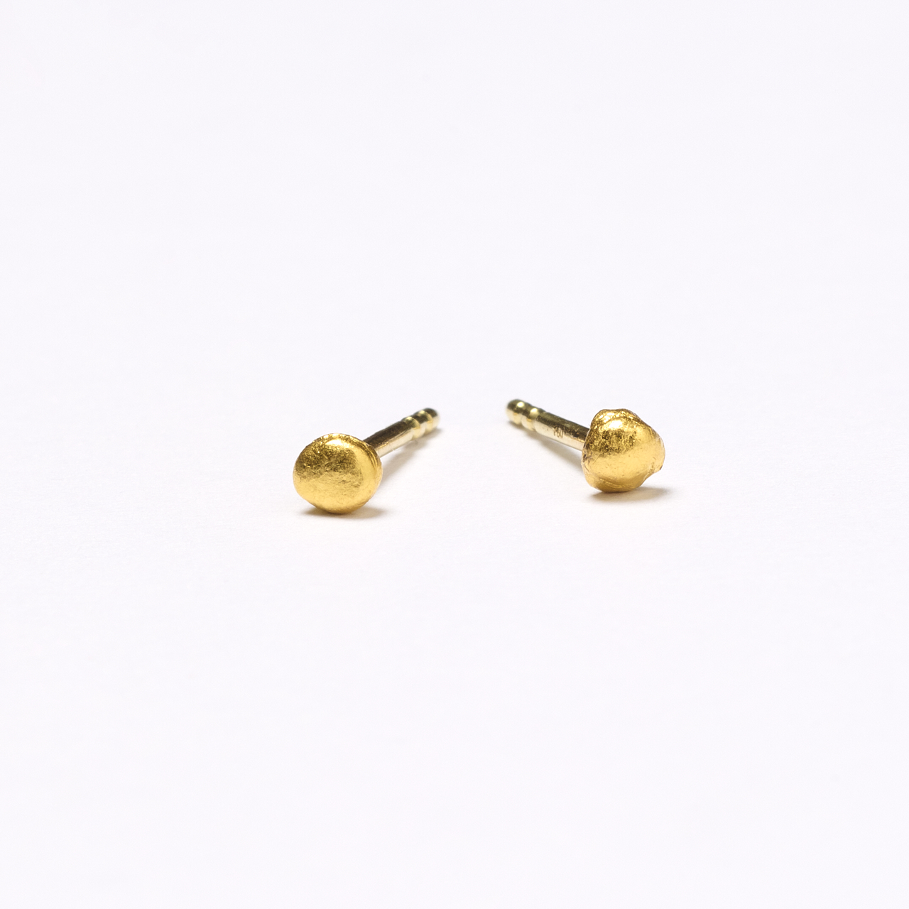Feingold Nugget Ohrstecker