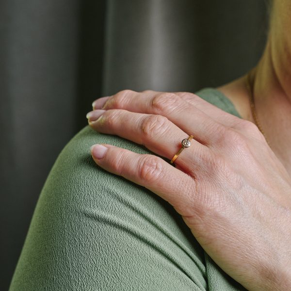 Solitärring mit Diamant – Bild 2