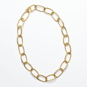 Goldkette gefertigt aus ovalen Ösen