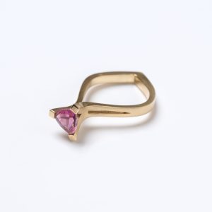 Roségold Ring KIKI mit einem Turmalin